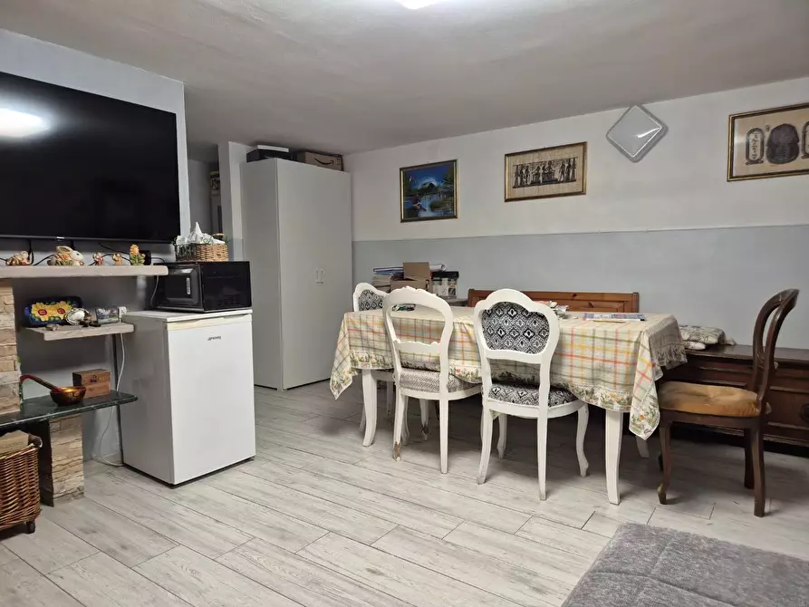 Immagine 35 di Villetta a schiera in vendita  a Carrara