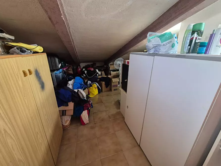 Immagine 19 di Villetta a schiera in vendita  a Carrara