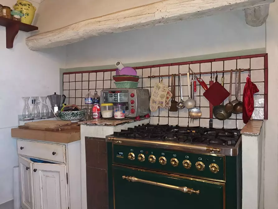 Immagine 35 di Villa in vendita  a Buti