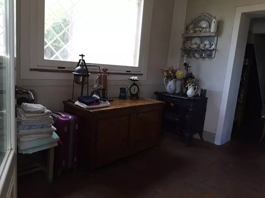 Immagine 12 di Villa in vendita  a Buti