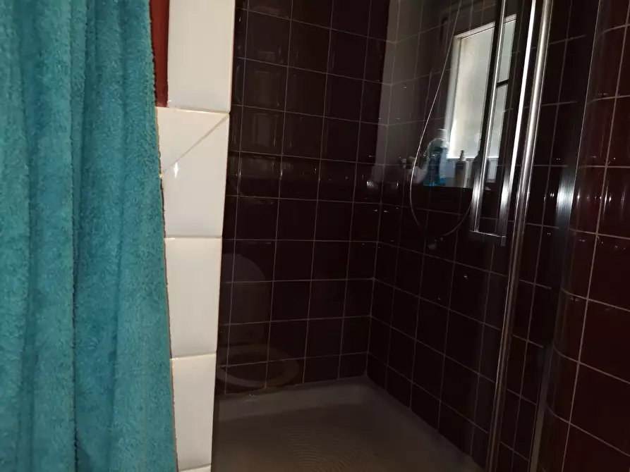 Immagine 27 di Villa in vendita  a Buti