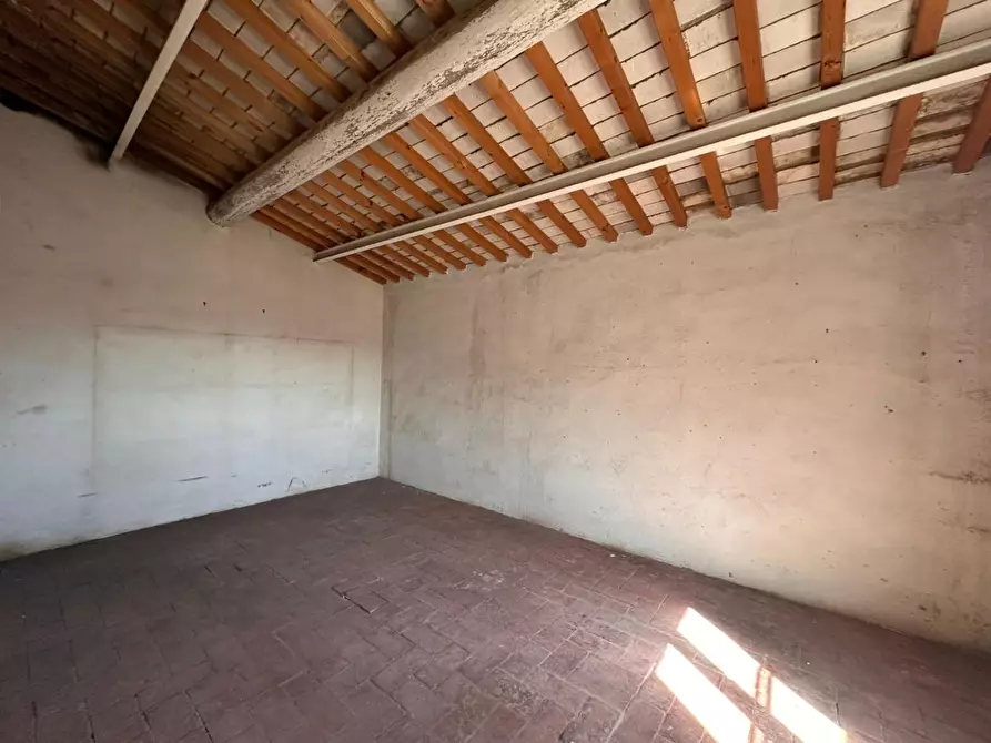 Immagine 28 di Terratetto in vendita  a Cascina