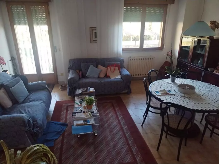 Immagine 5 di Villetta a schiera in vendita  a Massa