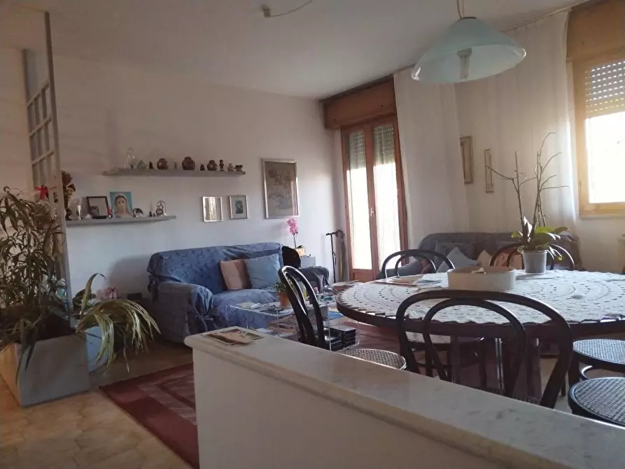 Immagine 6 di Villetta a schiera in vendita  a Massa