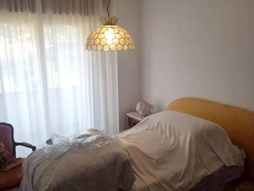 Immagine 15 di Villetta a schiera in vendita  a Massa