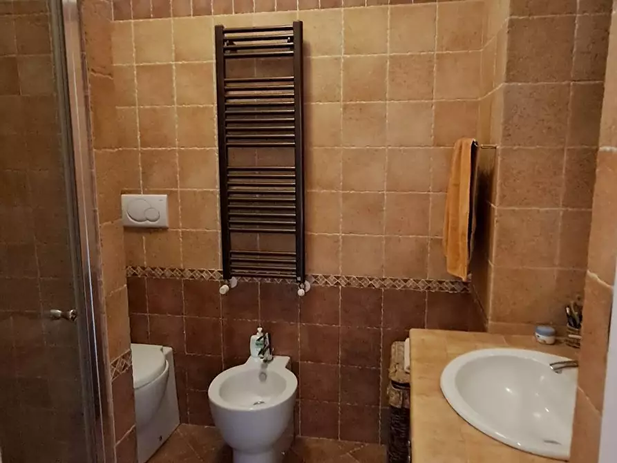 Immagine 24 di Appartamento in vendita  a Cecina
