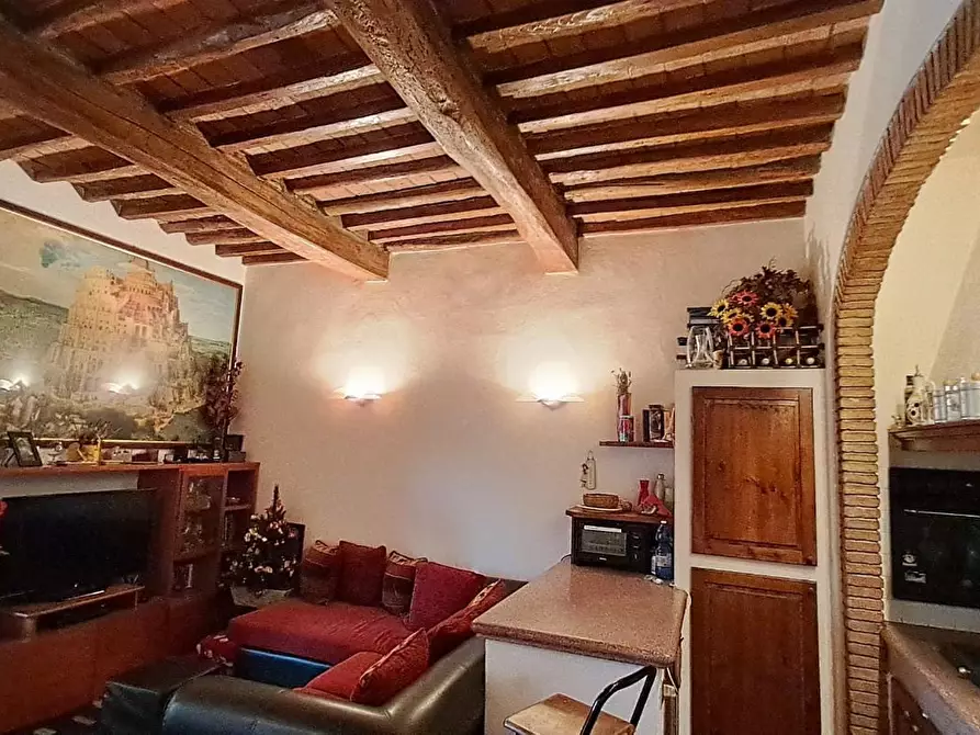 Immagine 13 di Appartamento in vendita  a Cecina