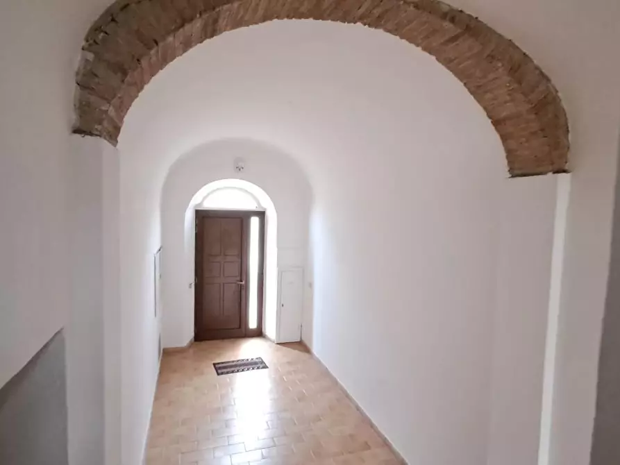 Immagine 28 di Appartamento in vendita  a Cecina