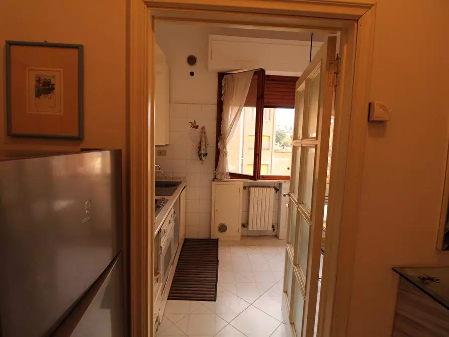 Immagine 14 di Appartamento in vendita  a Siena