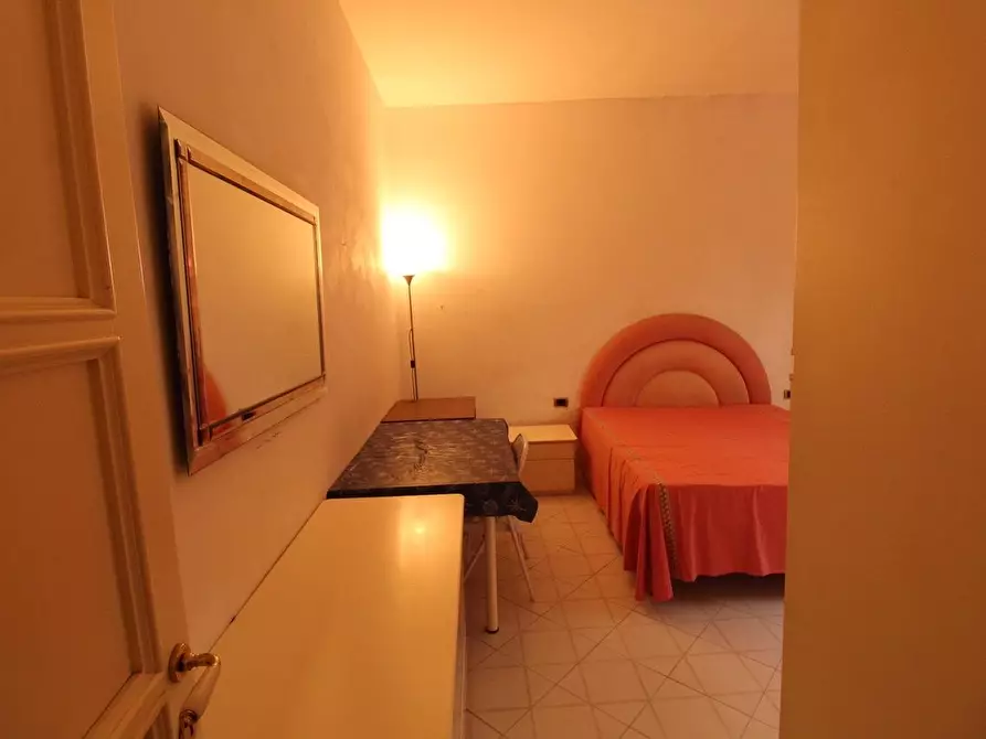 Immagine 31 di Appartamento in vendita  a Siena