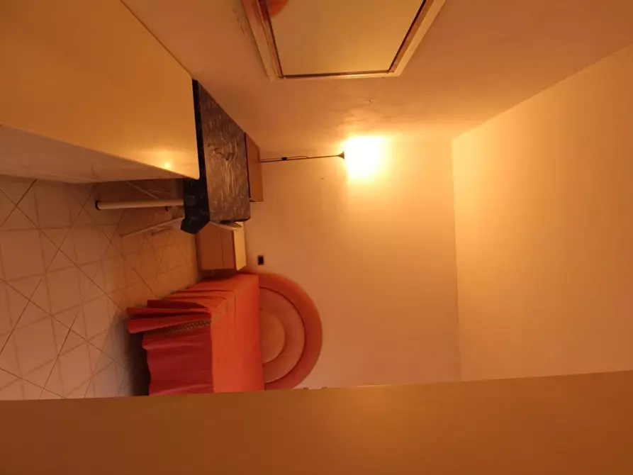 Immagine 32 di Appartamento in vendita  a Siena