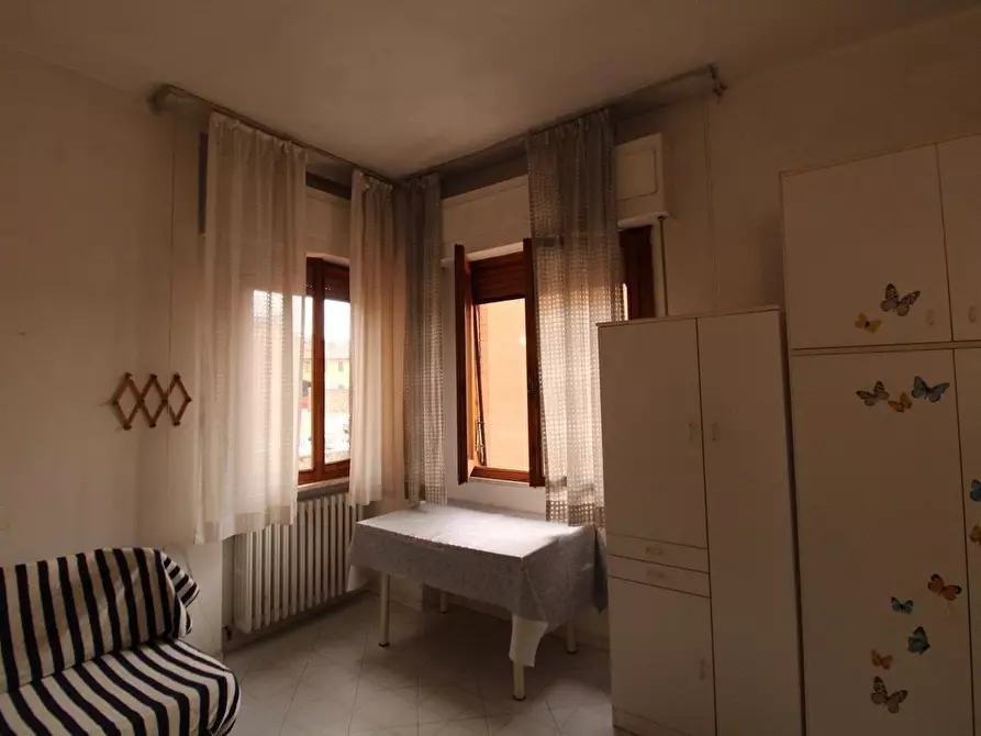 Immagine 9 di Appartamento in vendita  a Siena