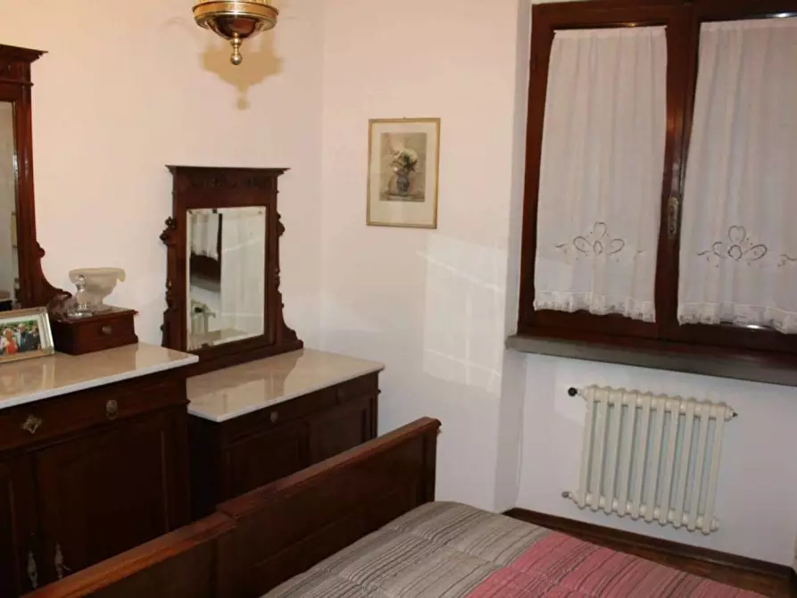 Immagine 8 di Casa indipendente in vendita  a Carrara