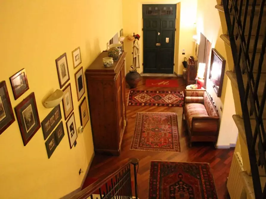 Immagine 14 di Villa in vendita  a Carrara