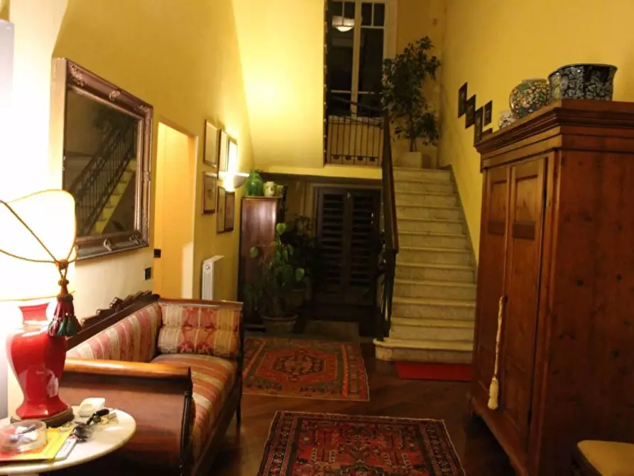 Immagine 7 di Villa in vendita  a Carrara