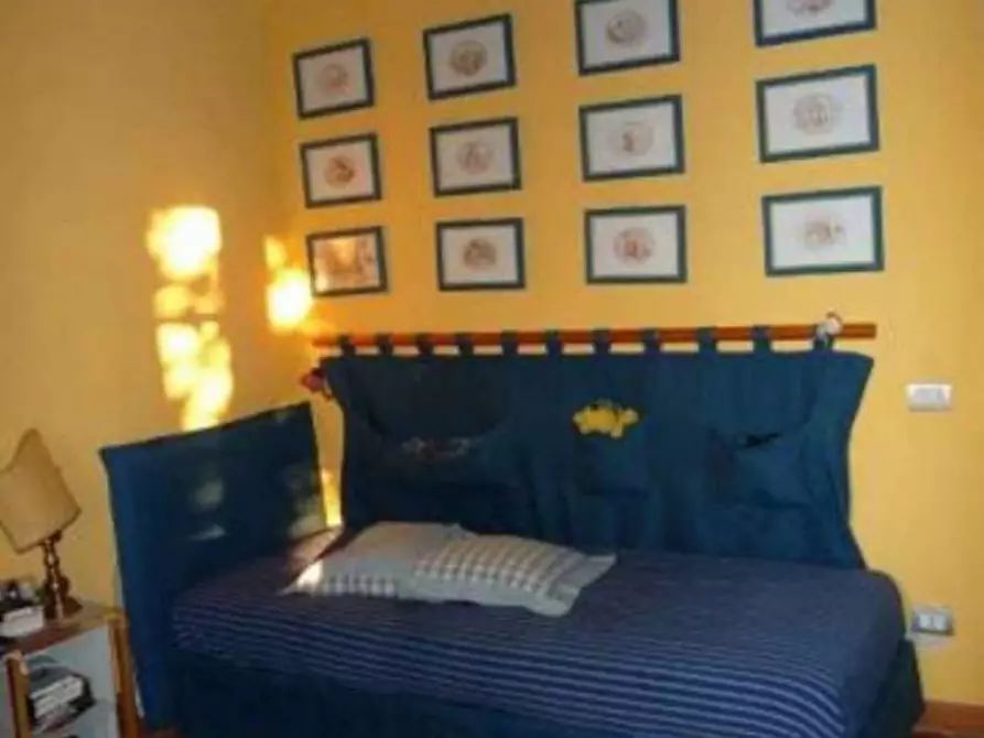 Immagine 14 di Casa semindipendente in vendita  a Carrara