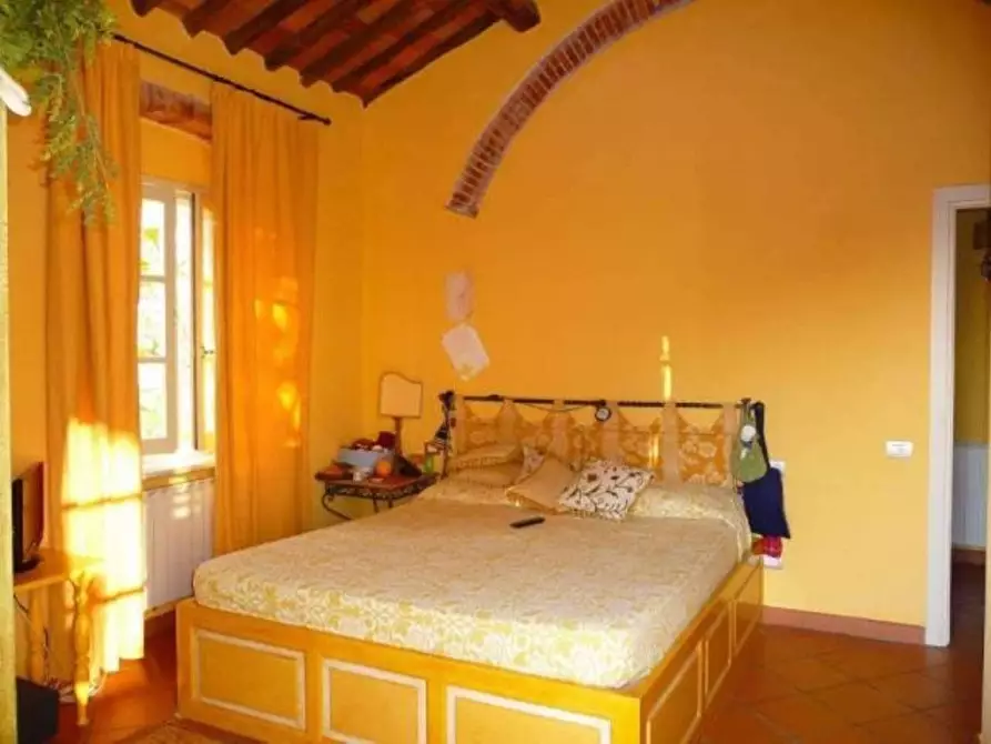 Immagine 6 di Casa semindipendente in vendita  a Carrara