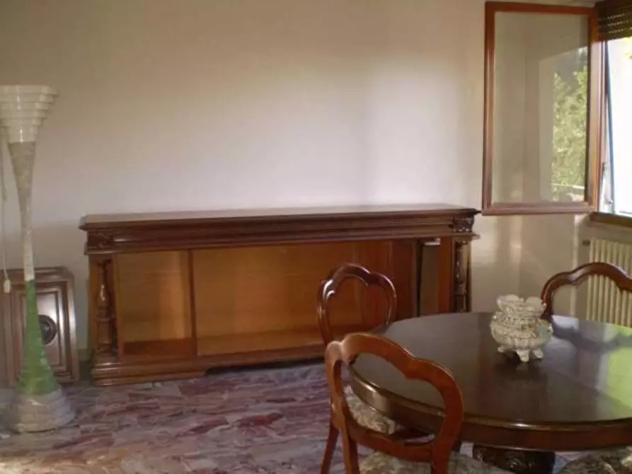 Immagine 11 di Casa indipendente in vendita  a Carrara