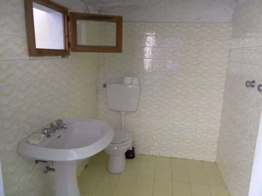 Immagine 20 di Casa indipendente in vendita  a Carrara