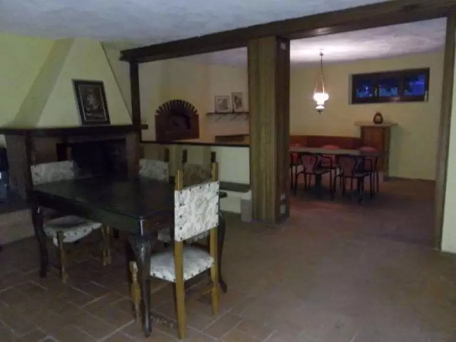 Immagine 26 di Casa indipendente in vendita  a Carrara