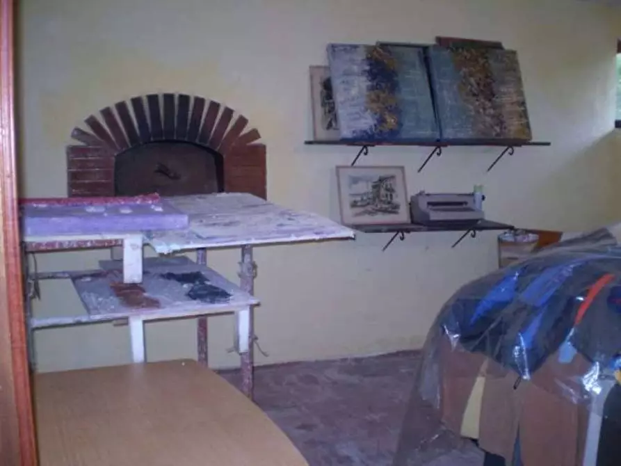 Immagine 22 di Casa indipendente in vendita  a Carrara