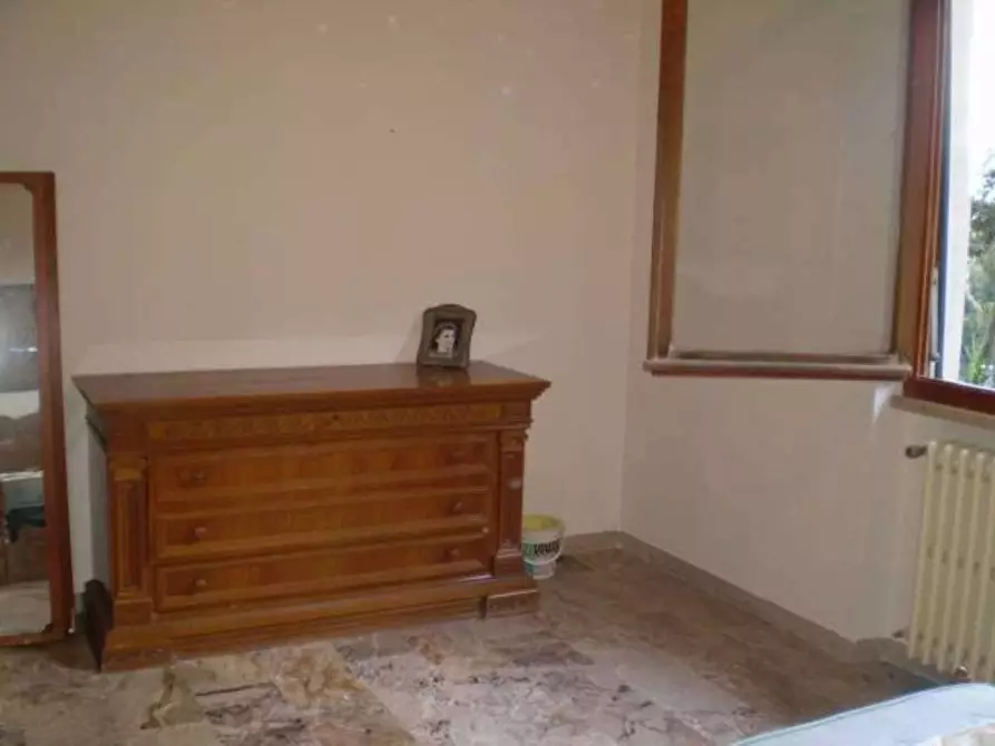 Immagine 17 di Casa indipendente in vendita  a Carrara