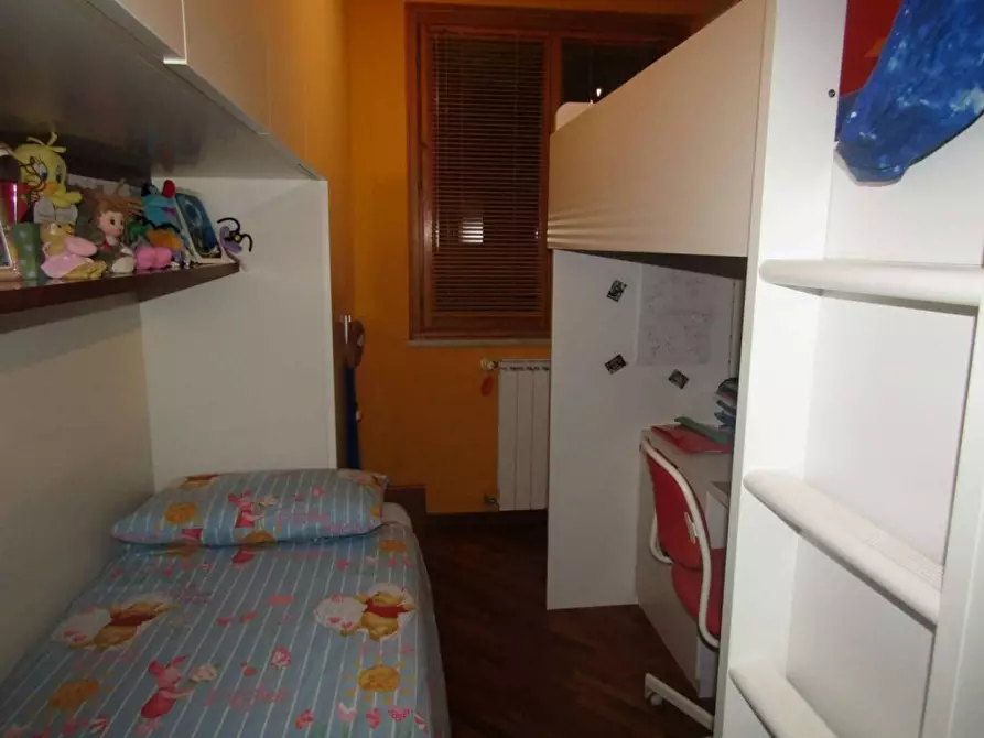 Immagine 19 di Casa indipendente in vendita  a Carrara