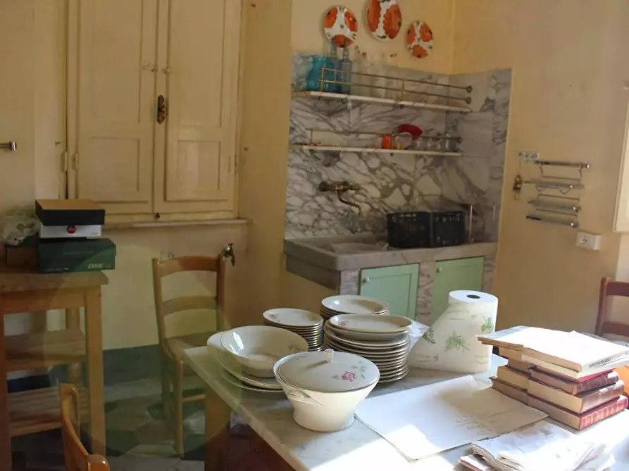 Immagine 14 di Casa indipendente in vendita  a Carrara