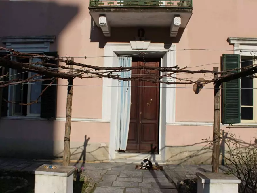 Immagine 7 di Casa indipendente in vendita  a Carrara