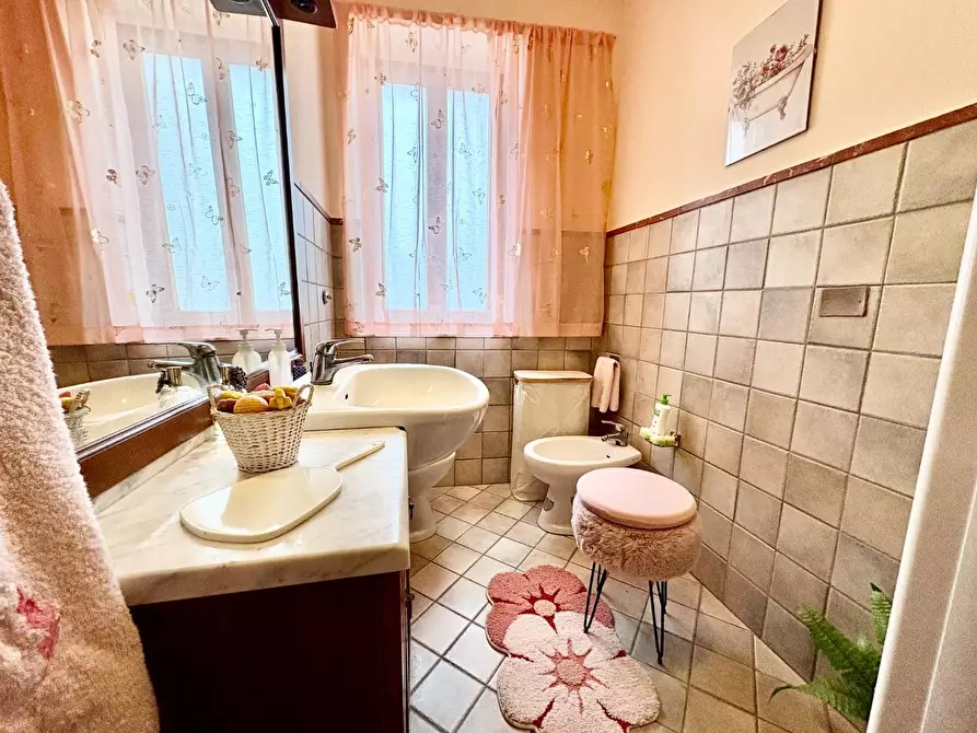 Immagine 24 di Appartamento in vendita  a Montaione