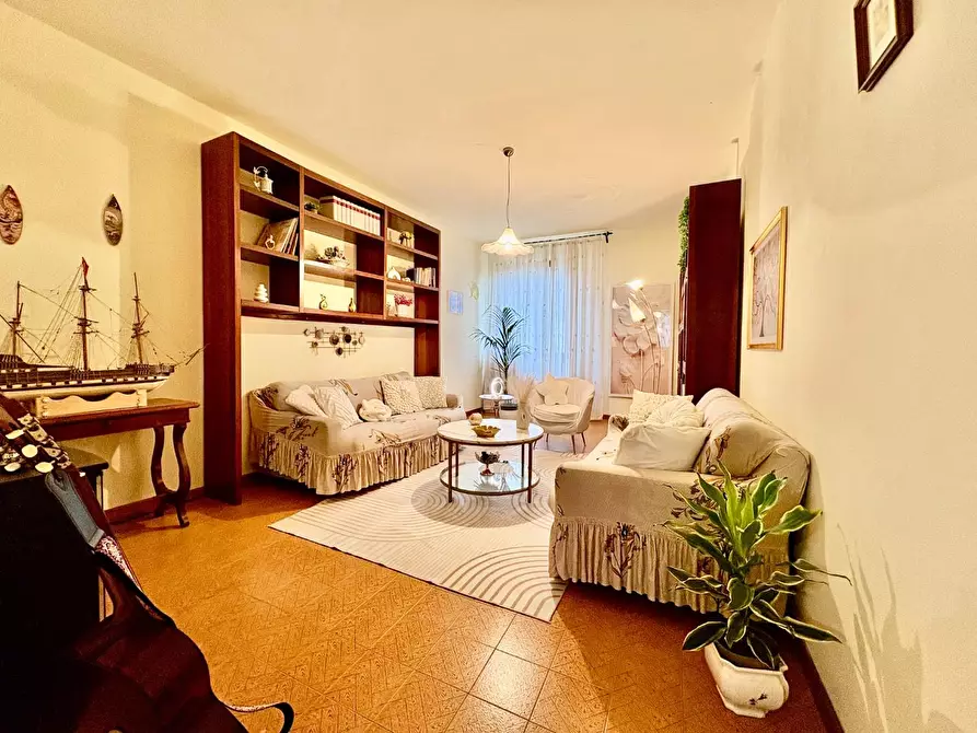 Immagine 9 di Appartamento in vendita  a Montaione