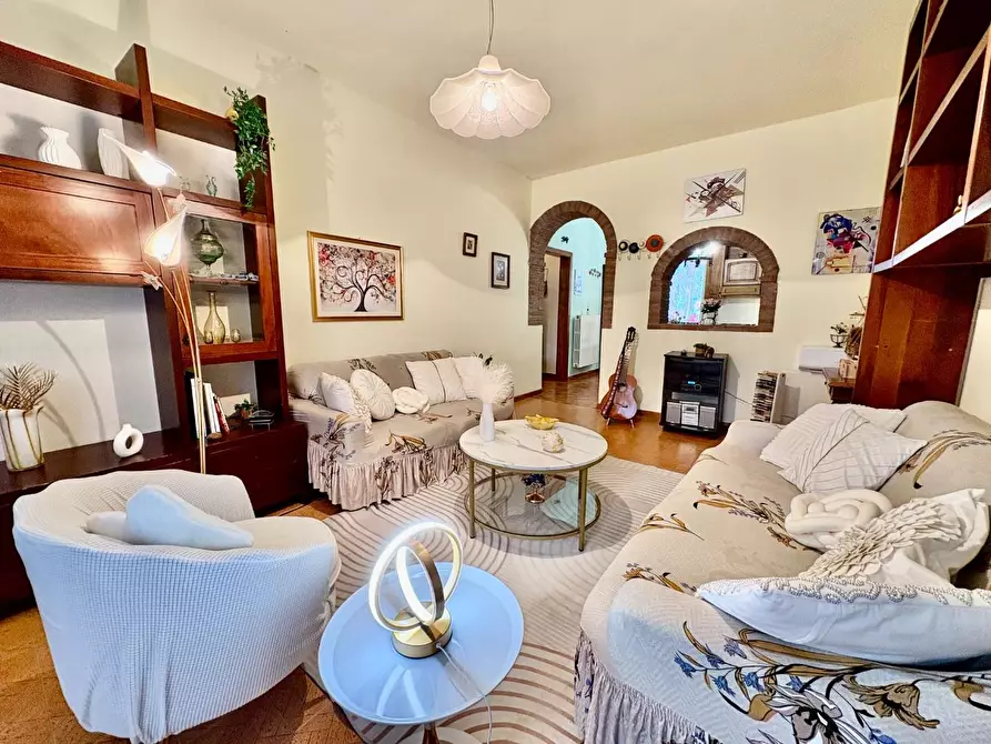 Immagine 1 di Appartamento in vendita  a Montaione