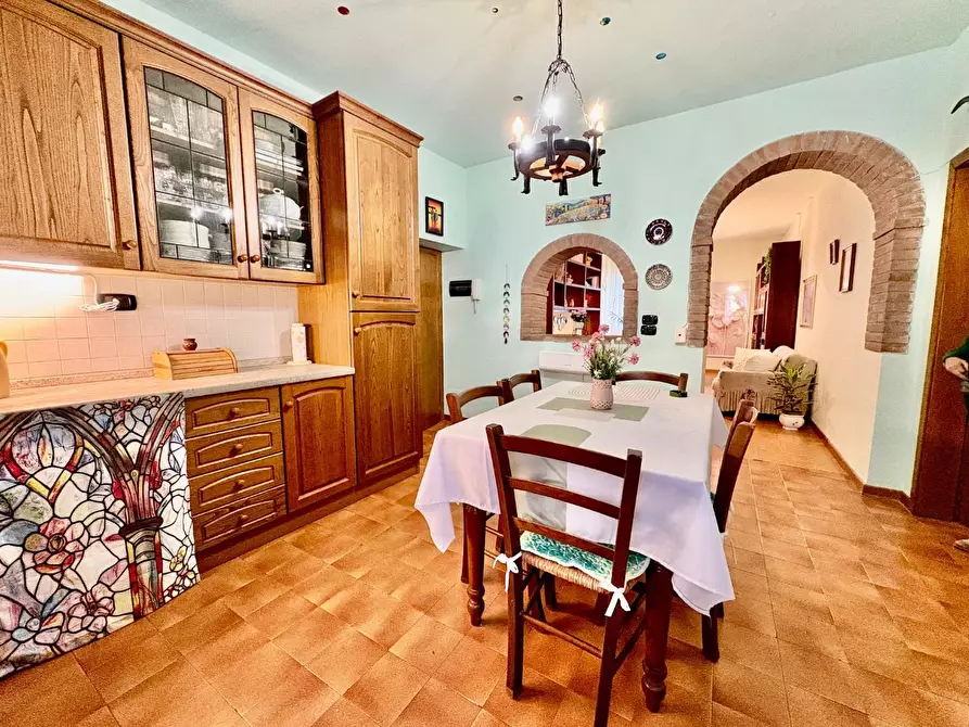 Immagine 7 di Appartamento in vendita  a Montaione