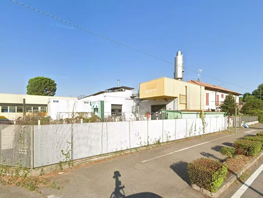 Immagine 2 di Laboratorio in vendita  a Lentate Sul Seveso