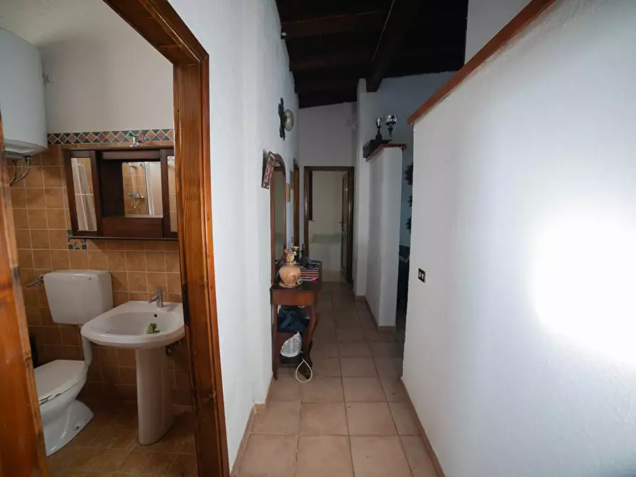 Immagine 27 di Casa bifamiliare in vendita  a Partinico