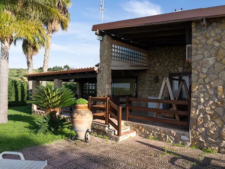 Immagine 6 di Casa bifamiliare in vendita  a Partinico