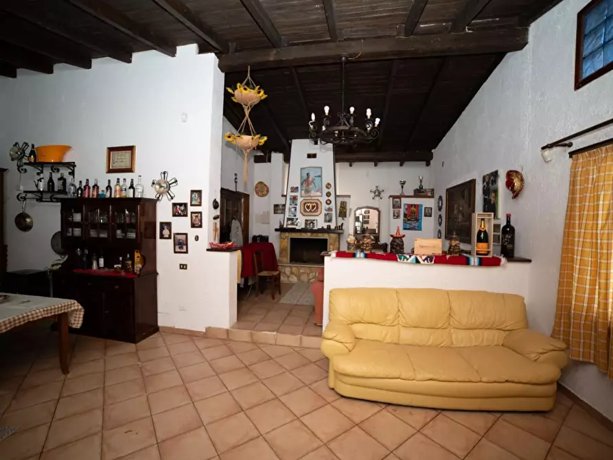 Immagine 19 di Casa bifamiliare in vendita  a Partinico