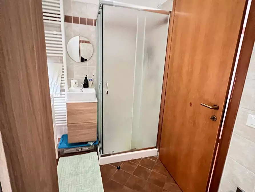 Immagine 33 di Appartamento in vendita  a Colle Di Val D'elsa