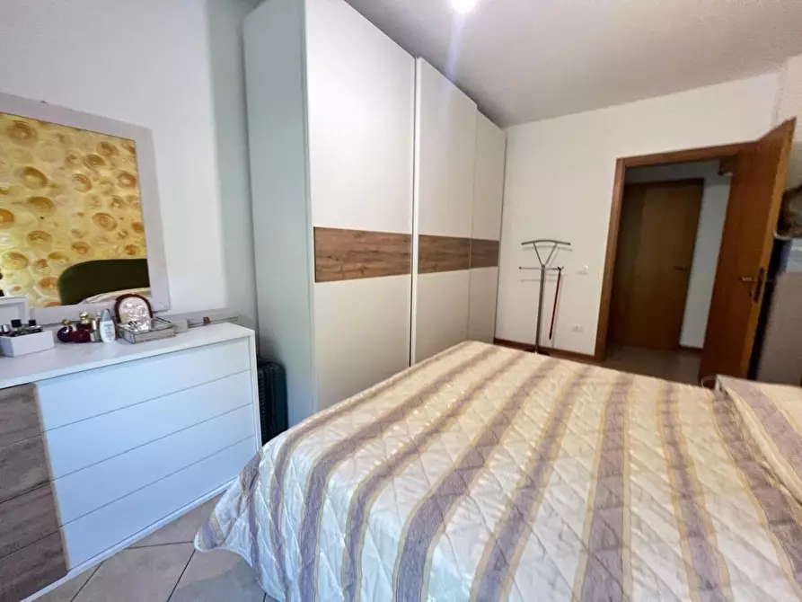 Immagine 11 di Appartamento in vendita  a Colle Di Val D'elsa