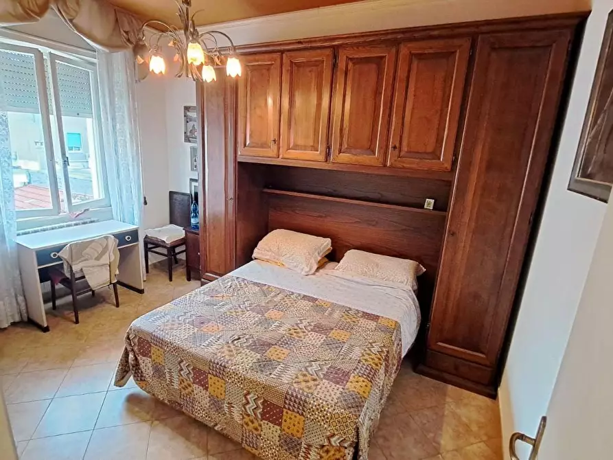 Immagine 9 di Appartamento in vendita  a Rosignano Marittimo