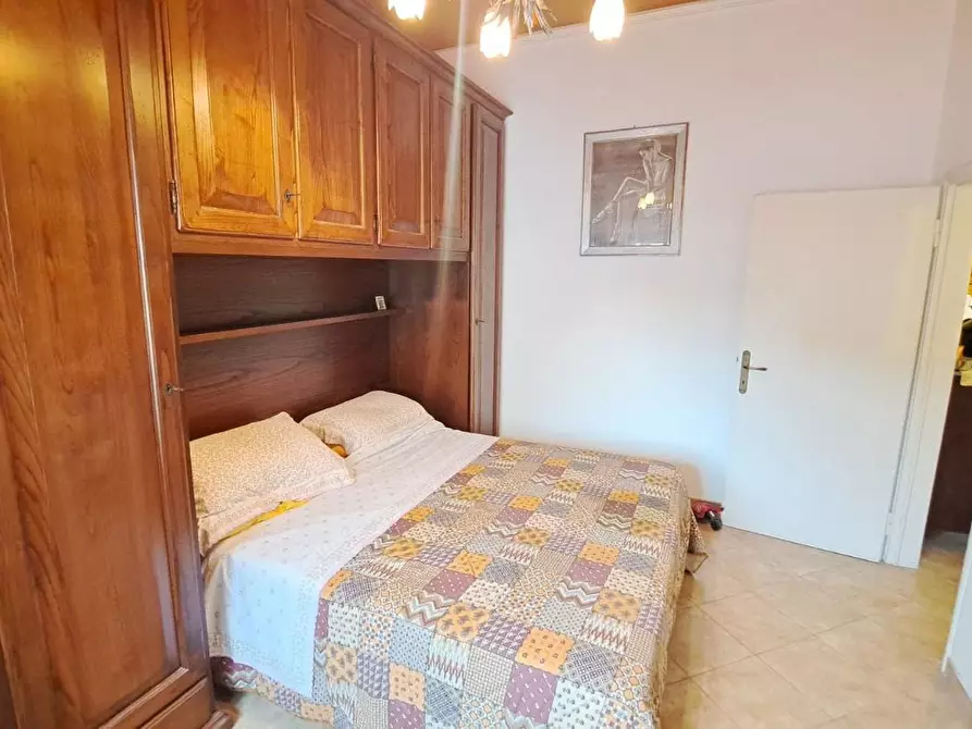 Immagine 10 di Appartamento in vendita  a Rosignano Marittimo