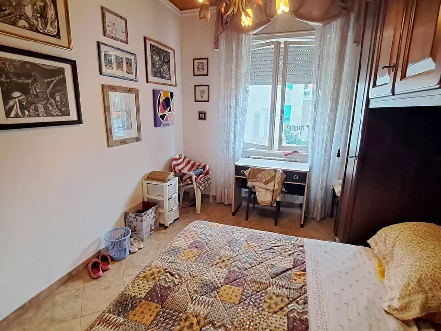 Immagine 11 di Appartamento in vendita  a Rosignano Marittimo