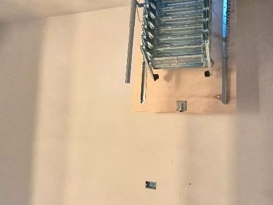 Immagine 29 di Villetta a schiera in vendita  a Calcinaia