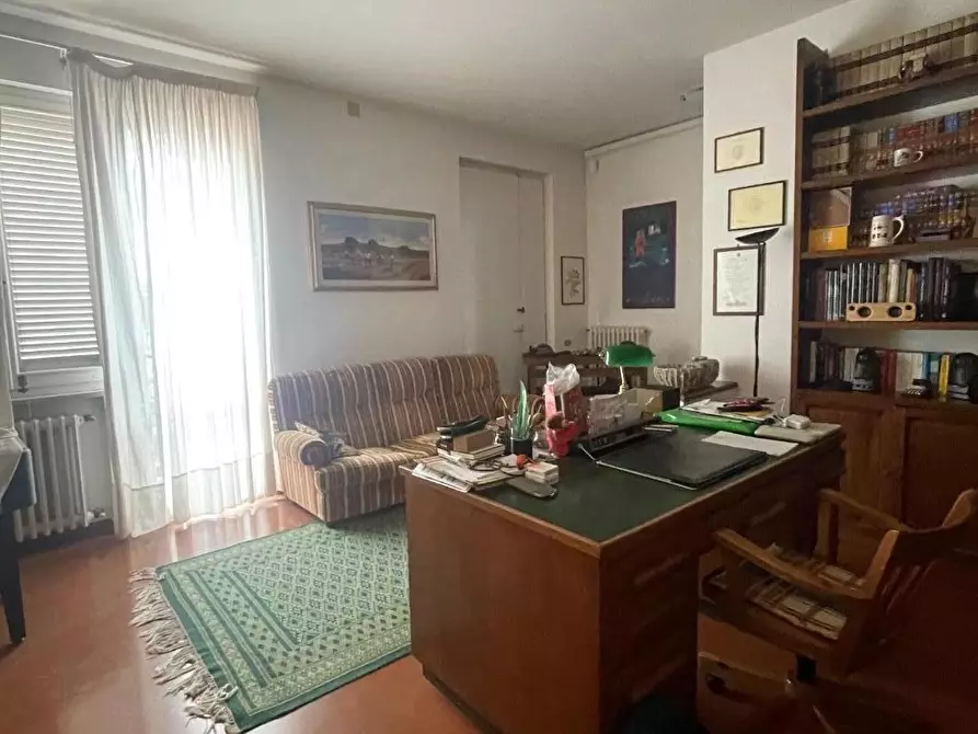 Immagine 8 di Villa in vendita  a Rosignano Marittimo