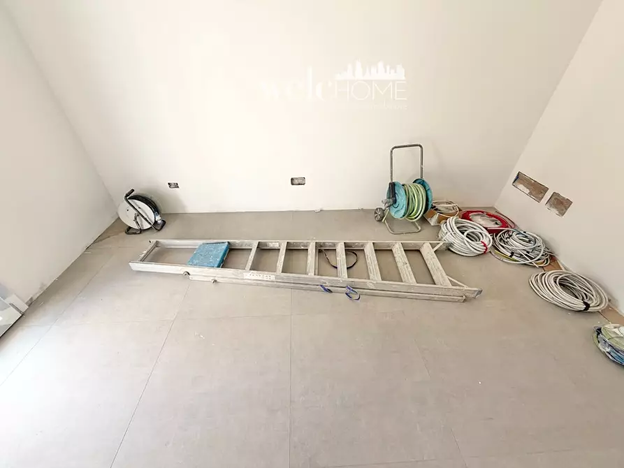 Immagine 9 di Appartamento in vendita  a Campi Bisenzio
