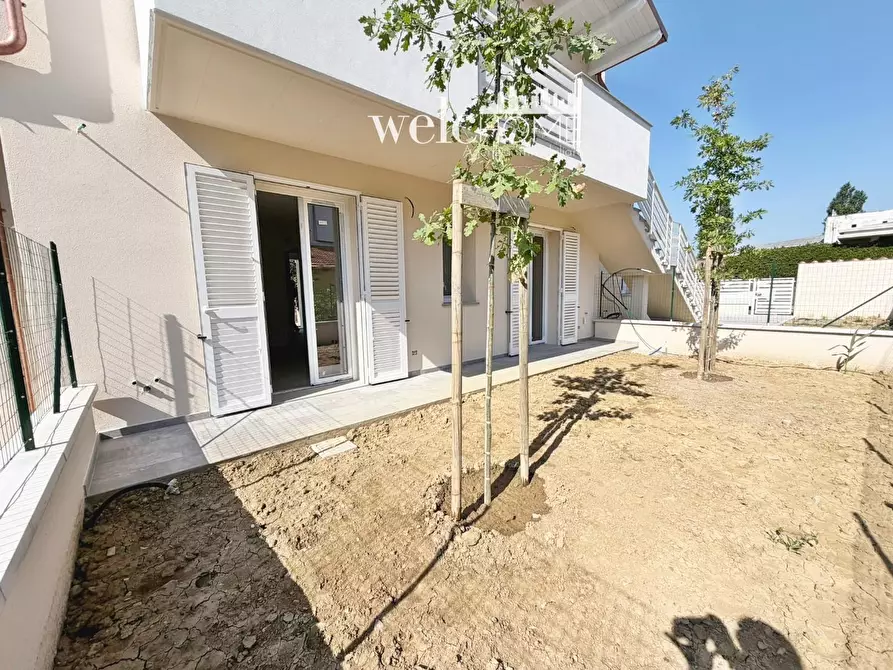 Immagine 43 di Appartamento in vendita  a Campi Bisenzio