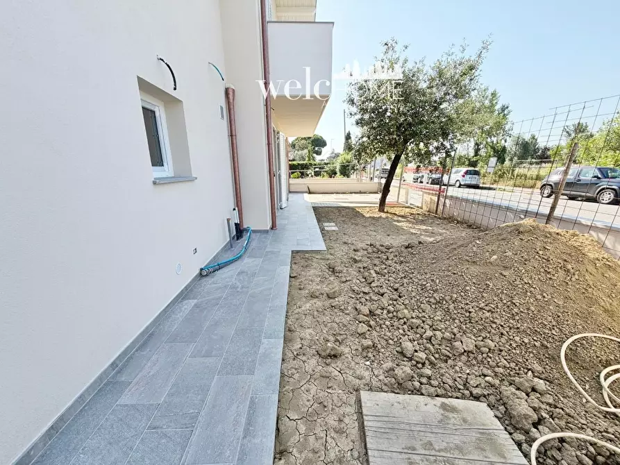 Immagine 44 di Appartamento in vendita  a Campi Bisenzio