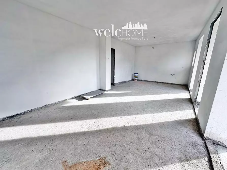 Immagine 23 di Appartamento in vendita  a Campi Bisenzio