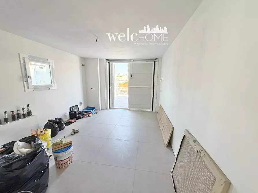 Immagine 26 di Appartamento in vendita  a Campi Bisenzio