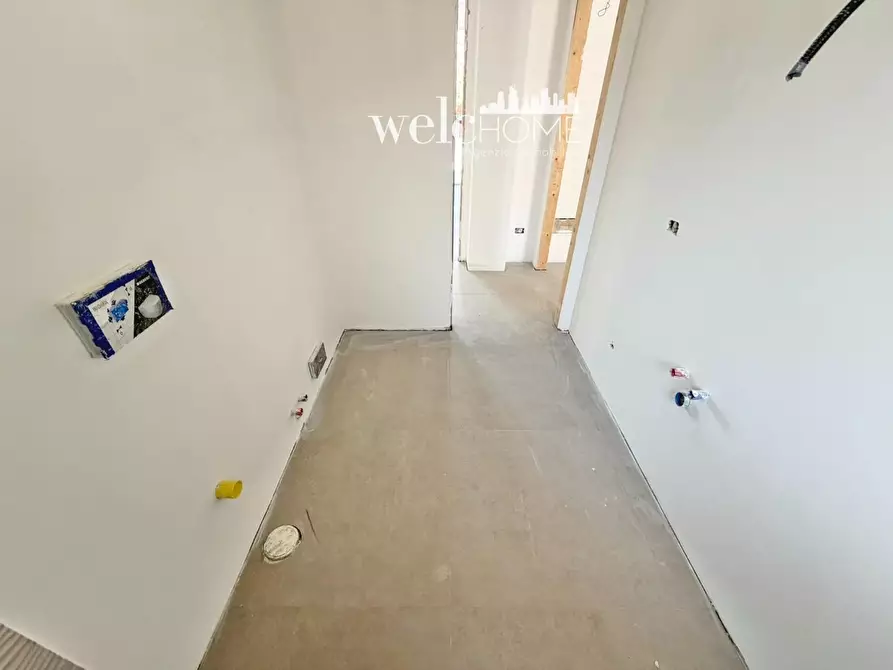 Immagine 15 di Appartamento in vendita  a Campi Bisenzio